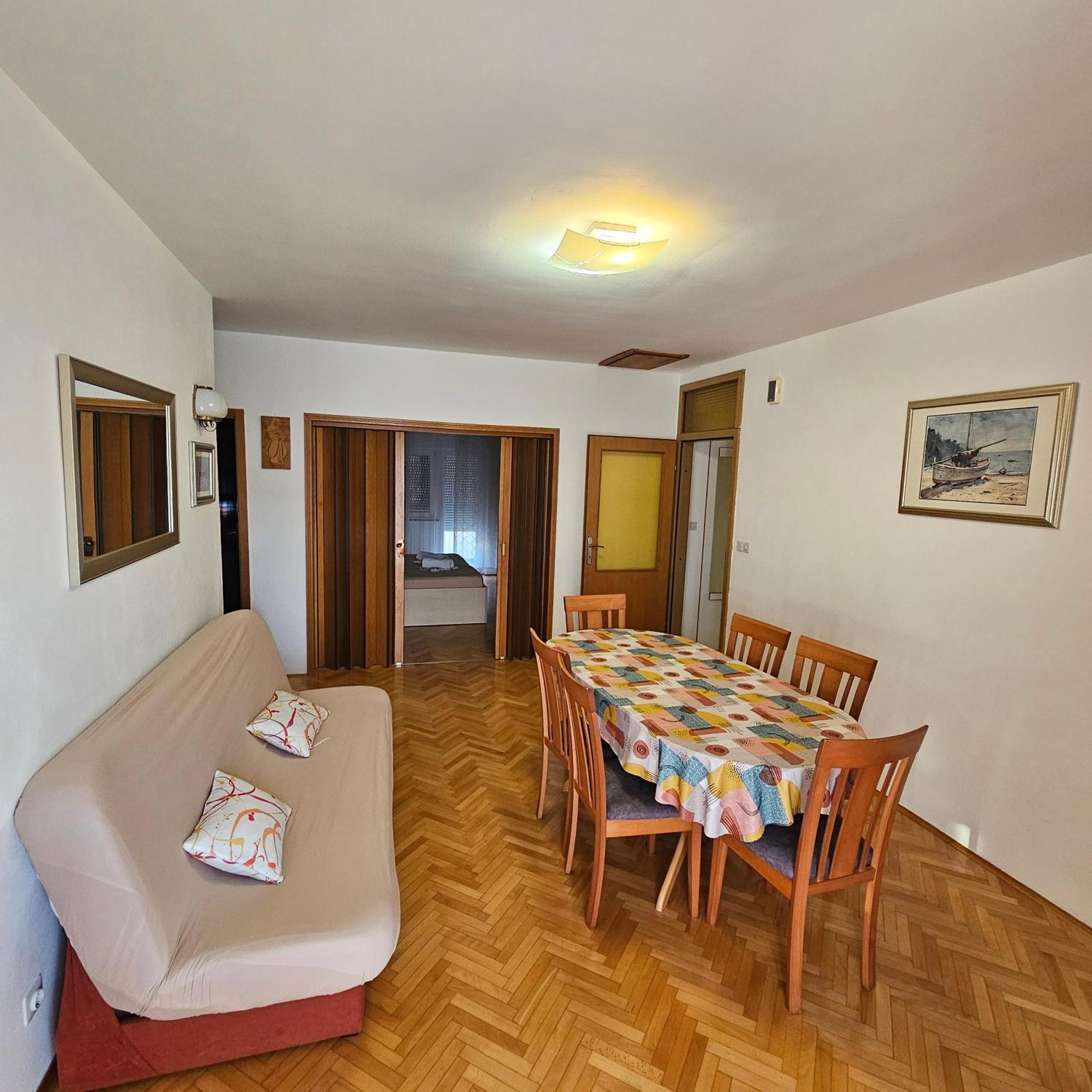 Apartment Nikica Trogir Ruang foto