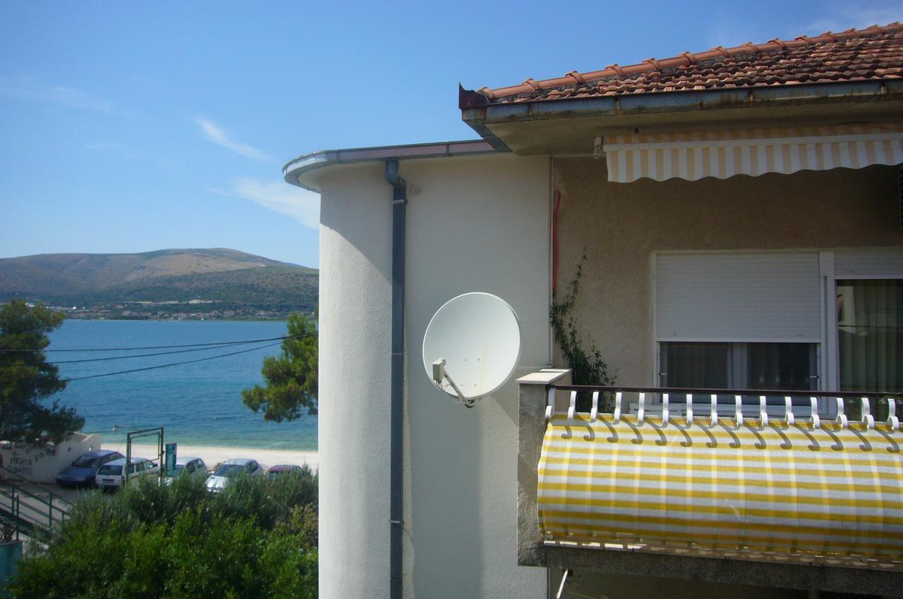 Apartment Nikica Trogir Bagian luar foto